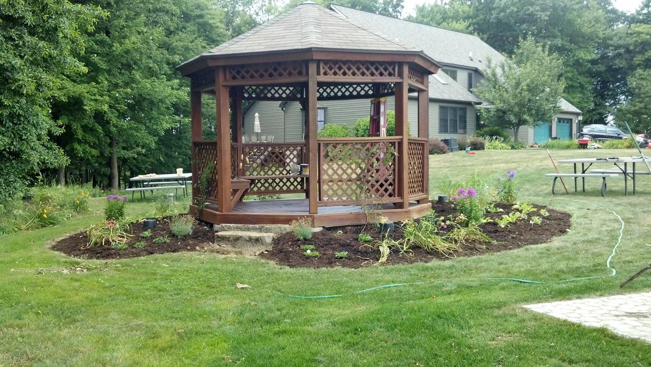 Locust Brook Lodge Butler Exterior photo